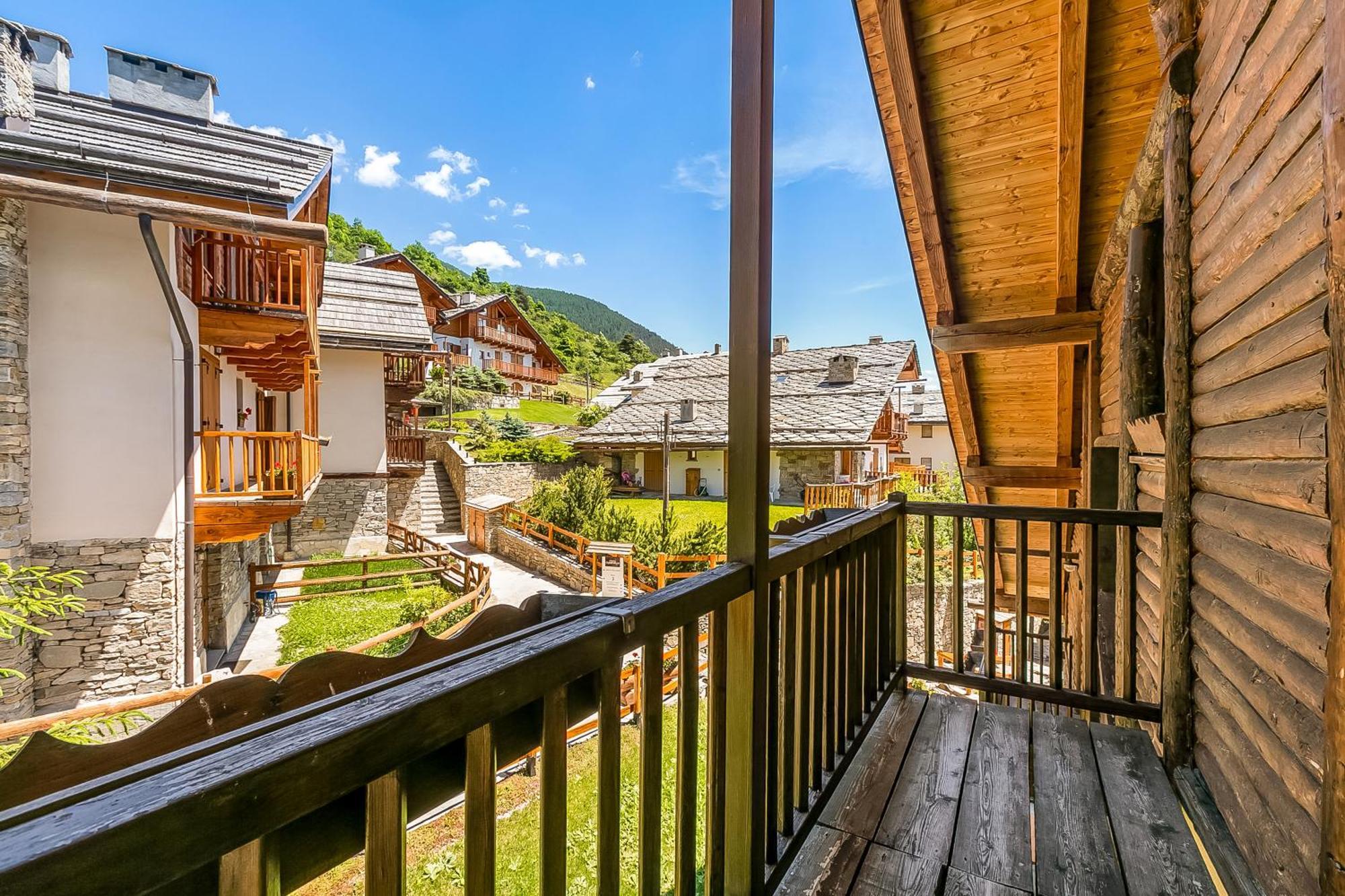 Residence Cianfuran- Happy Rentals Бардонеккія Екстер'єр фото