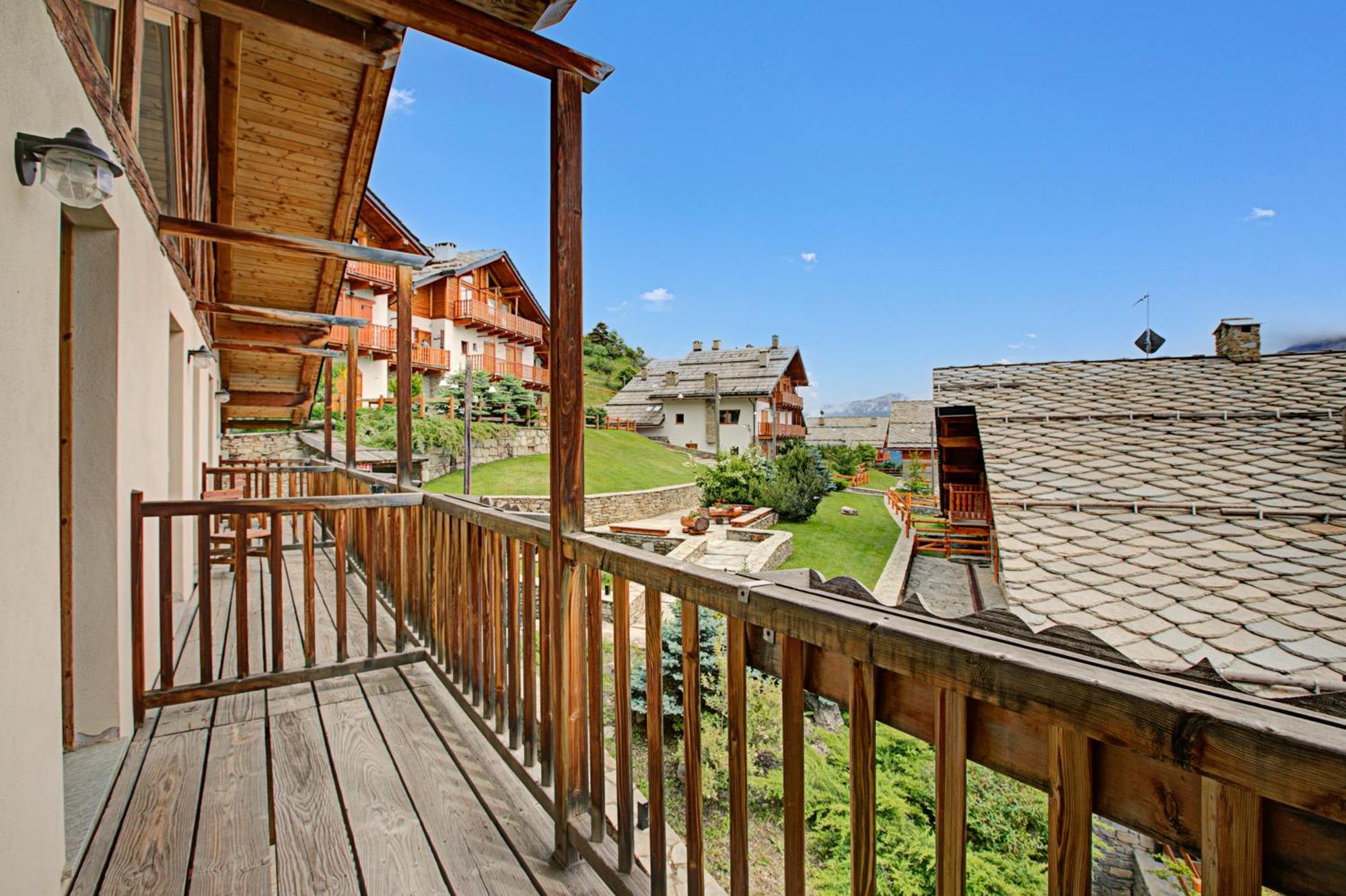 Residence Cianfuran- Happy Rentals Бардонеккія Екстер'єр фото